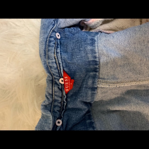 Guess jean jacket with cloth sleeves - Picture 2 of 2